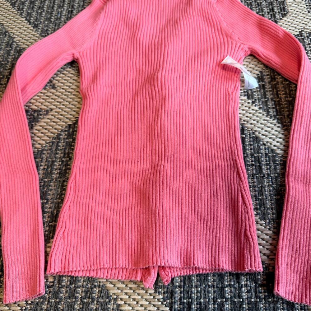 Find Me Now Charlie Ribbed Button Front Top Size S/M - Picture 3 of 7
